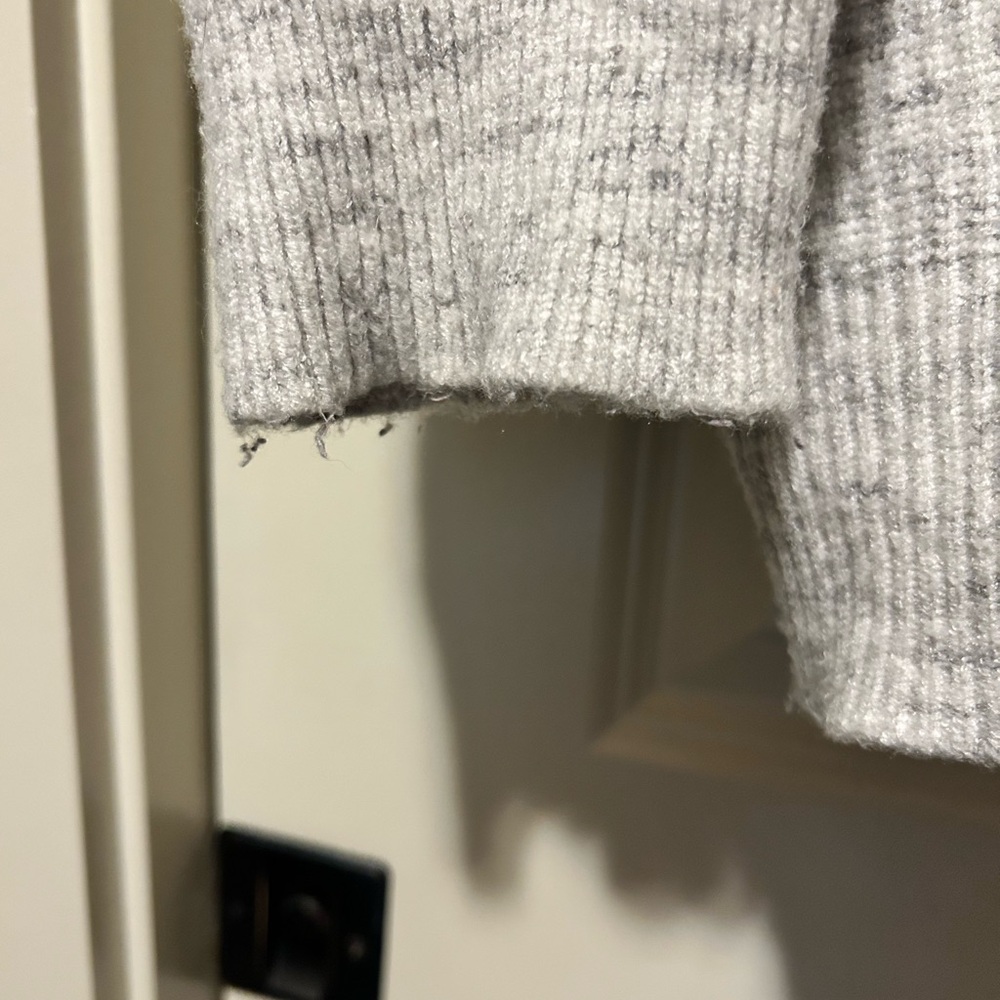 RD Style Light Gray Ribbed Sweater - Picture 2 of 4